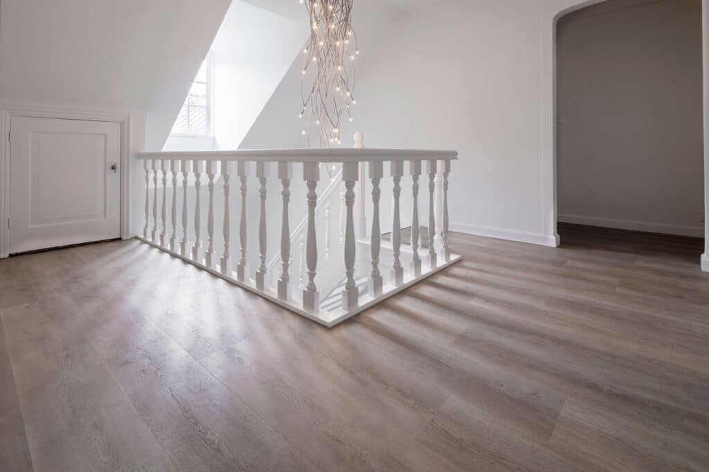 Belakos - Palazzo 710 Rigid Click